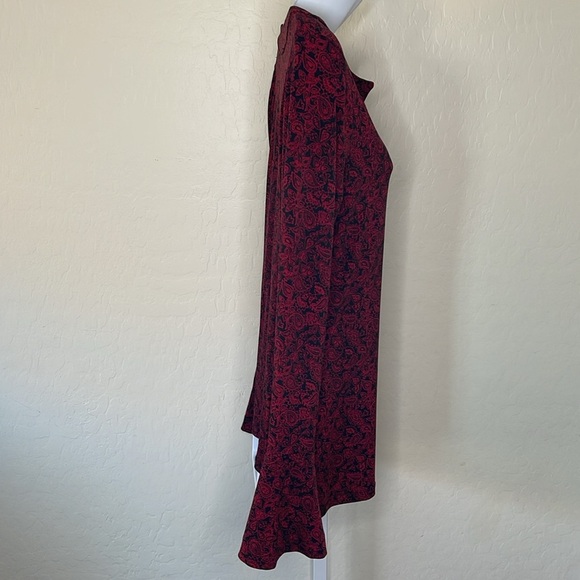 MICHAEL Michael Kors Red and Black Lace-Up Top - Picture 3 of 8